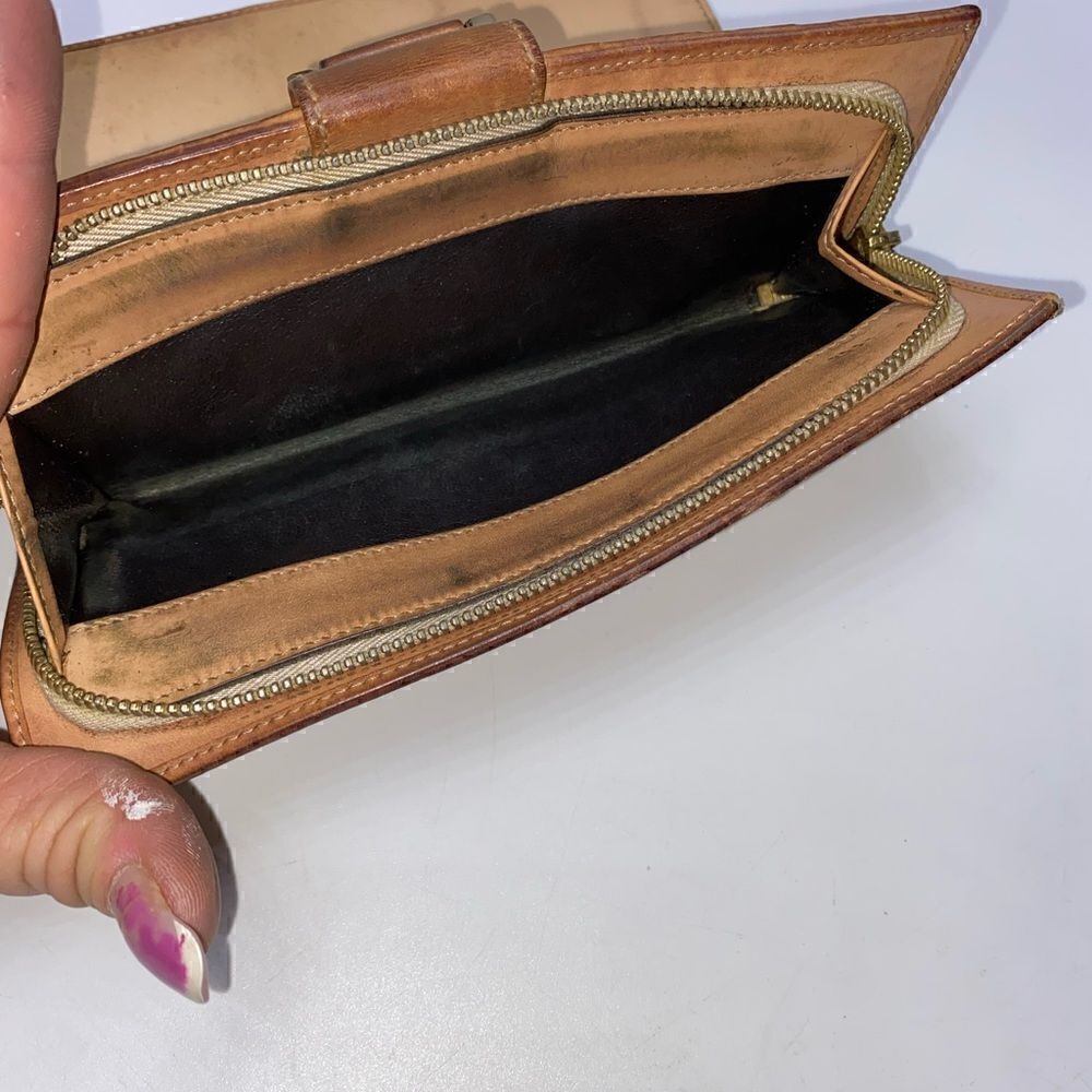 Authentic Gucci GG Logo Ling Clutch Wallet - Picture 6 of 10